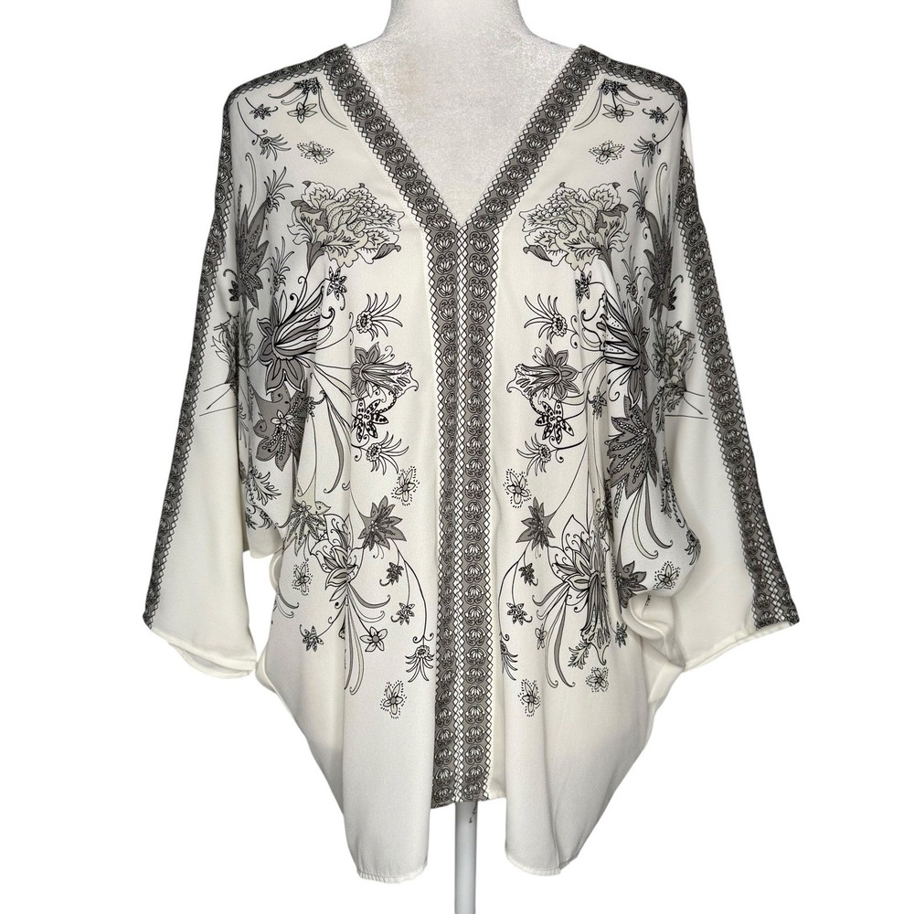 ROSE + OLIVE Blouse Top Medium Ivory Black‎ Dolman Kimono Sleeve V Neck Relaxed